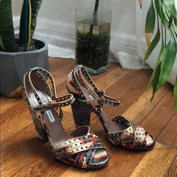 Tabitha Simmons Perforated Snakeskin Sandals - Picture 3 of 4